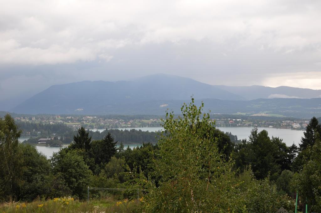 Ferienhaeuser Inge Und Seeblick Oberaichwald  Quarto foto